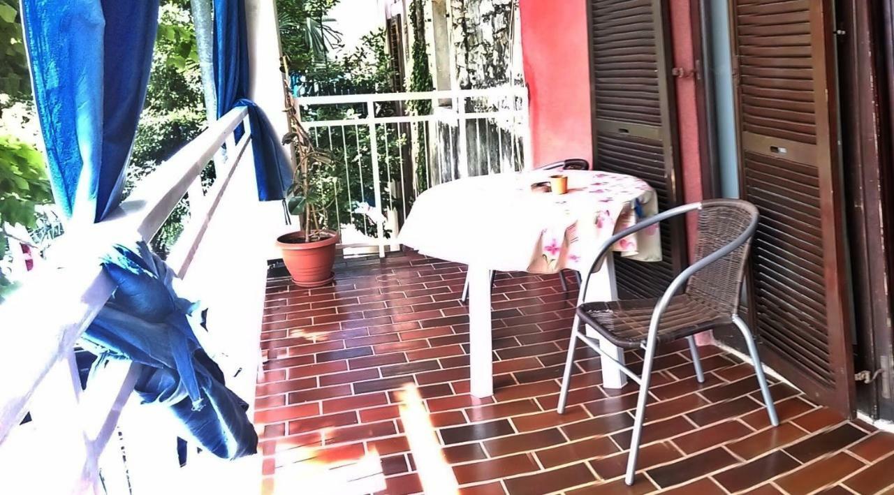 Apartments Zambratija מראה חיצוני תמונה