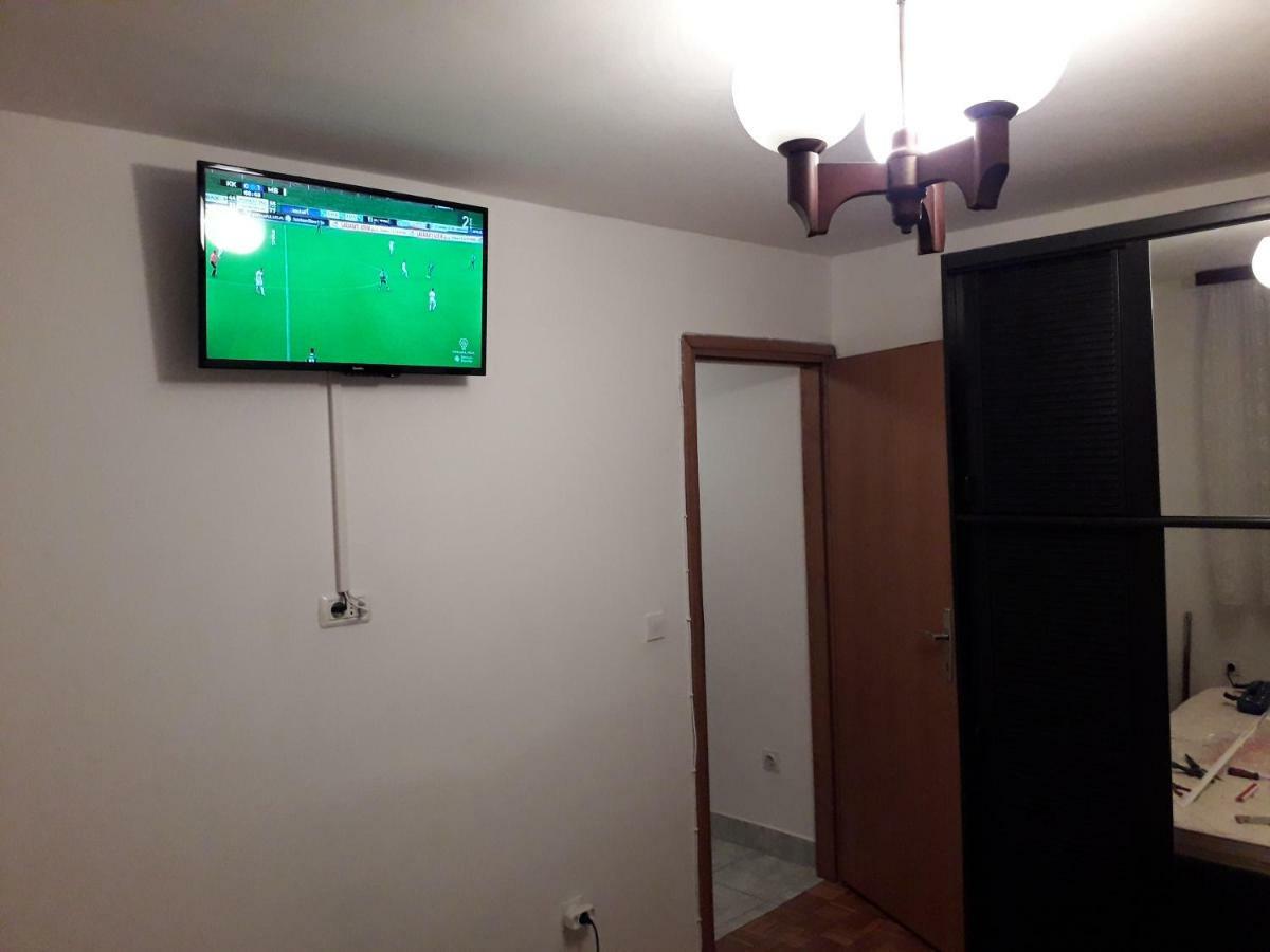 Apartments Zambratija מראה חיצוני תמונה
